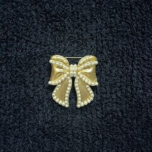 Gold Bow Brooch with Pearl Accents